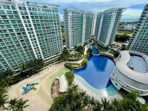 Azure Paranaque Staycation by The Lush - Bahamas