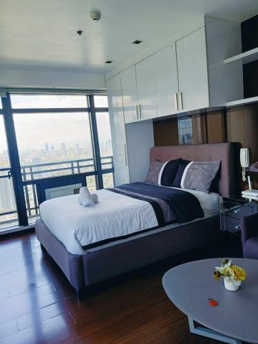 Studio & 1 Bedroom - Poblacion Makati