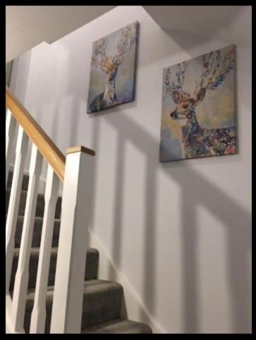 Veen Home near Gatwick