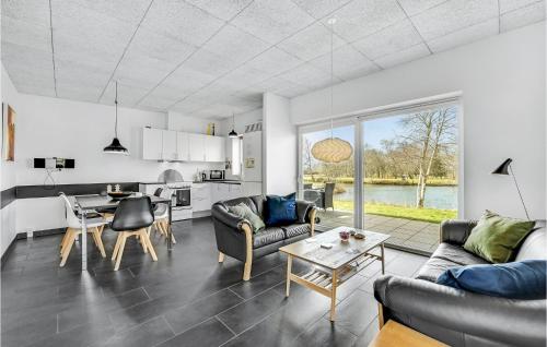 Holiday Home Dyrefolden Ringkøbing Ii