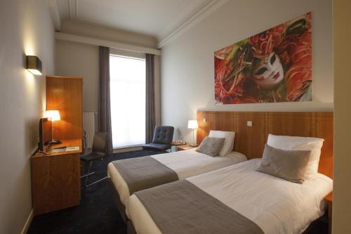 Theater Hotel