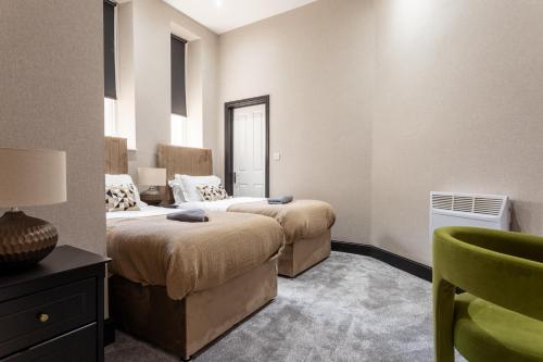 Crown Street Aparthotel 2