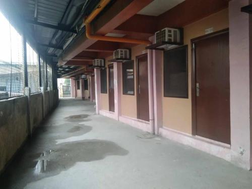 Hotel De Amado by RedDoorz