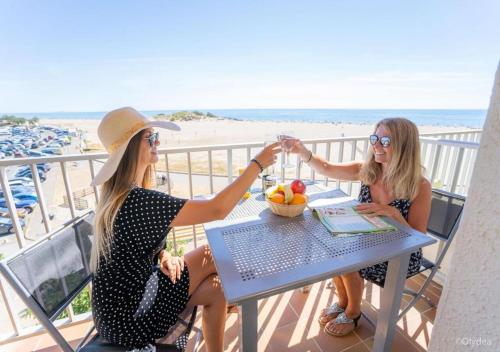 Adonis Residence Saint Pierre la Mer