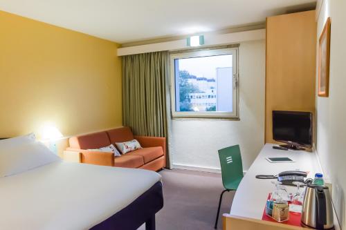 Ibis Porto São João