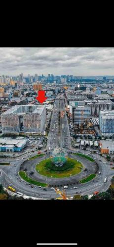 331D Near MOA and Airport Pool View Fast WiFi Balcony