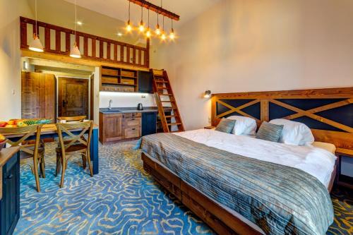 Strachan Family Jasná