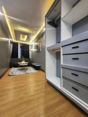 Aura Suite