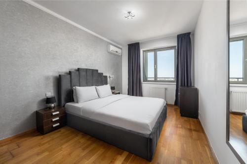 Monaco Grand Apartments