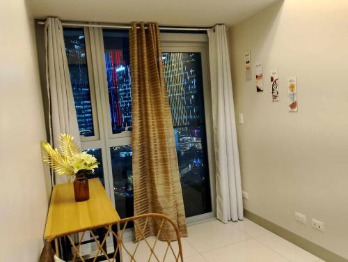 ACNgroup 1BR wbalcony