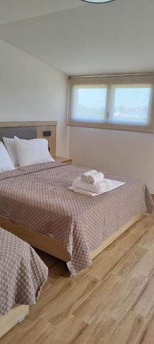 Denis Studios And Apartments