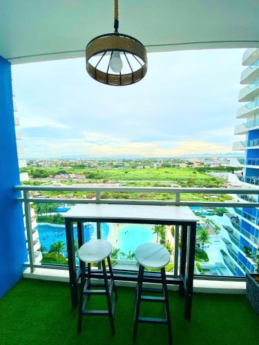 Stylish studio type apartment in Azure North