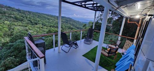 Divine Nature Cuyambay Tanay