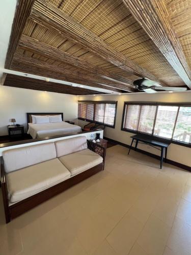 Fridays Puerto Galera