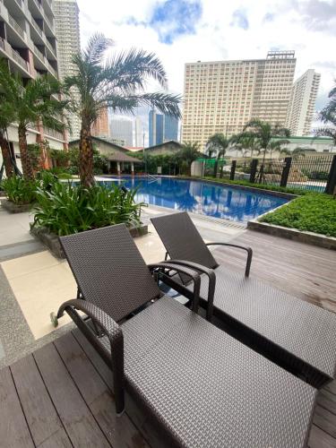 Brixton place near bgc