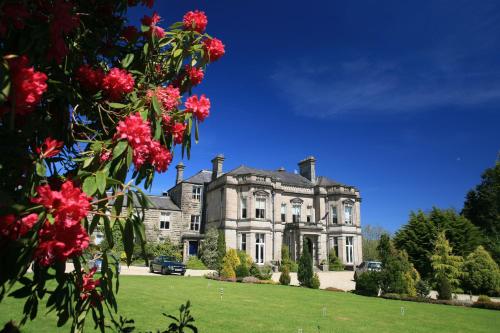 Tre-Ysgawen Hall Country House Hotel & Spa