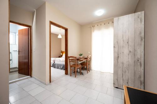 Manias Apartments