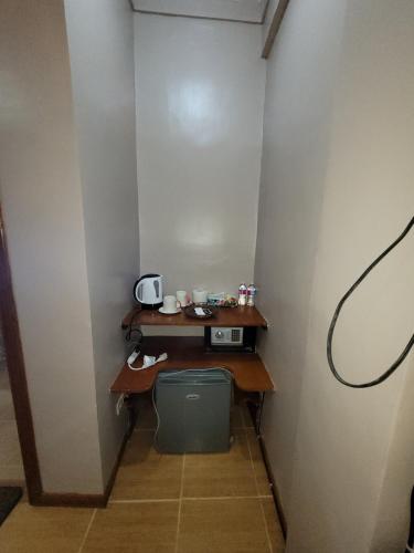 J & V Oceanview Beach Resort