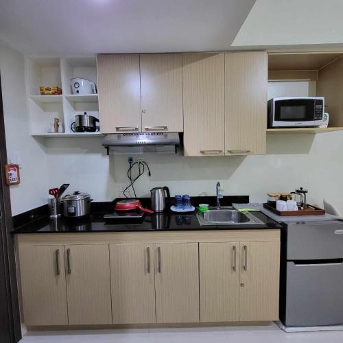 My Cozy Home in Brenthill with Balcony