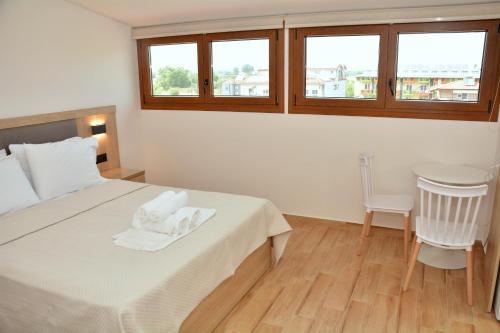 Denis Studios And Apartments