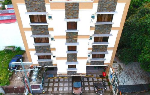 East Square Inn