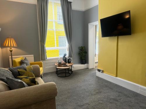 The Red Lion Hotel - Inn