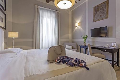 II Chiostro del Carmine