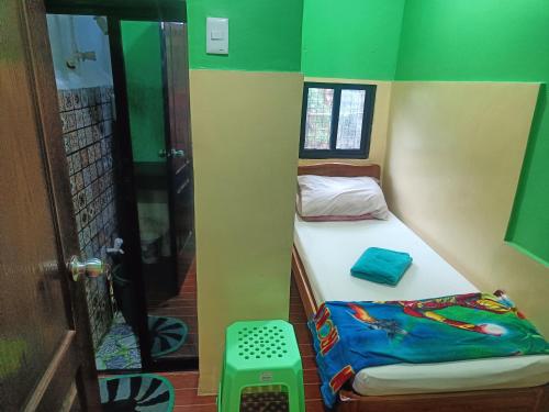 SEVENNE INN TRANSIENT House