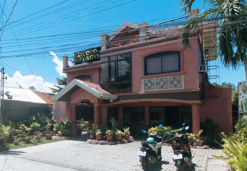 Coco Grove Tourist Inn