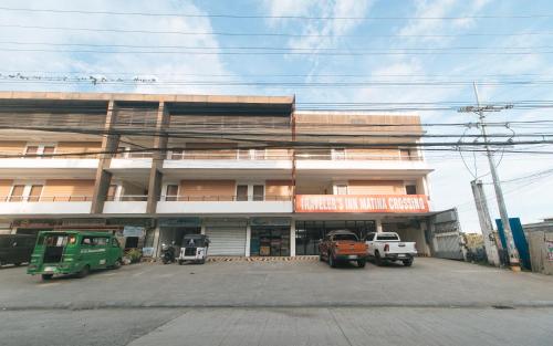 RedDoorz At Traveler Inn Matina