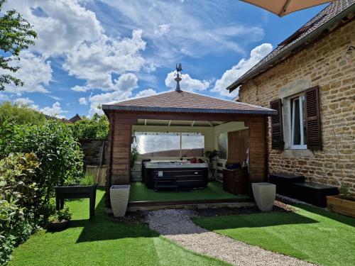 Les Prunelles Chambres D'hôtes & Spa