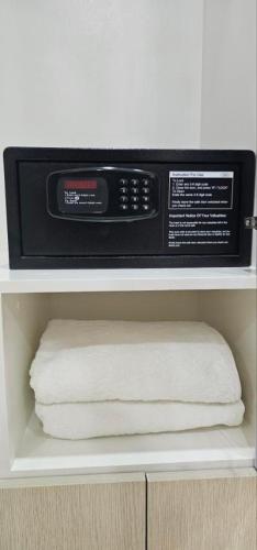 Modern Smart Studio Unit Bachelor's Pad