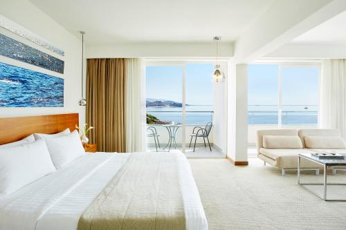 Lucy Hotel