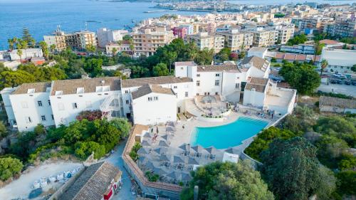 Grand Hotel Villa Politi  