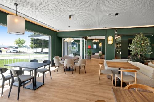 B&B Hotel Santiago Milladoiro