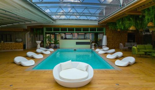 La Villa Hill Resort