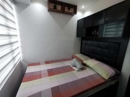 Urban Staycay by MIMI