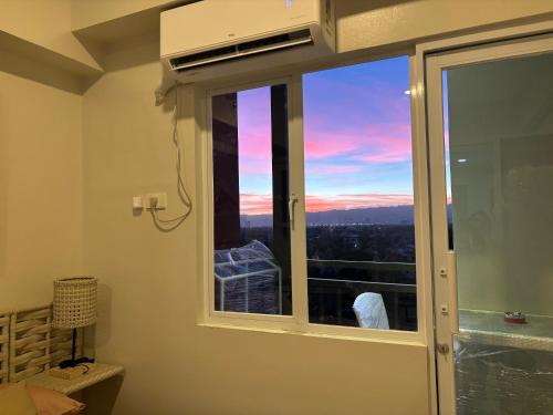 RRS Cabin, Primeworld District