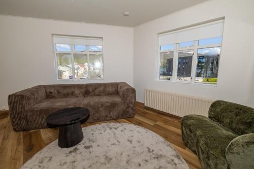 Steinaskjol Apartments