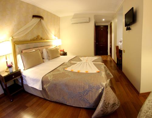 Saint John Hotel