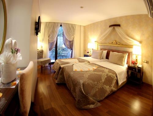 Saint John Hotel