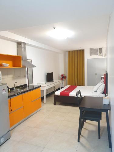 Travel time suites bel air soho