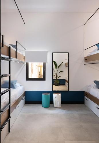 Cocoon City Hostel