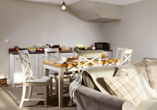 L.V.X. Kilkea Castle