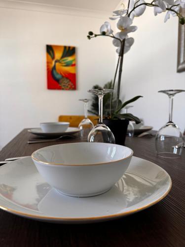 Serene Ocean Side Apartment BTN