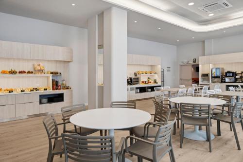 B&B Hotel Logroño Las Cañas