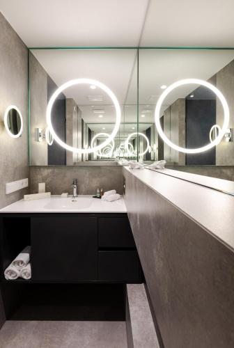 KPM Hotel & Residences