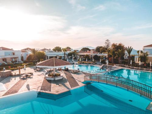 Neptune Luxury Resort