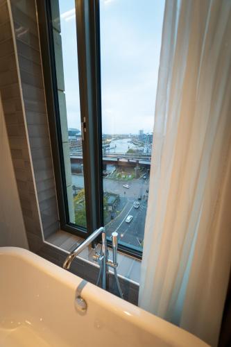 Clayton Hotel Glasgow