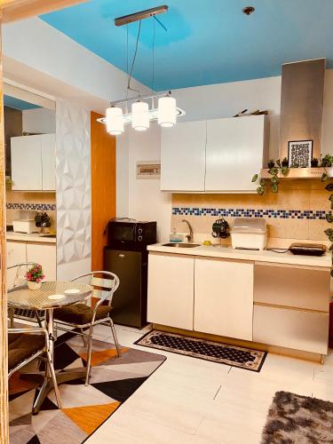 Azure Urban Residences near NAIA and SM Bicutan